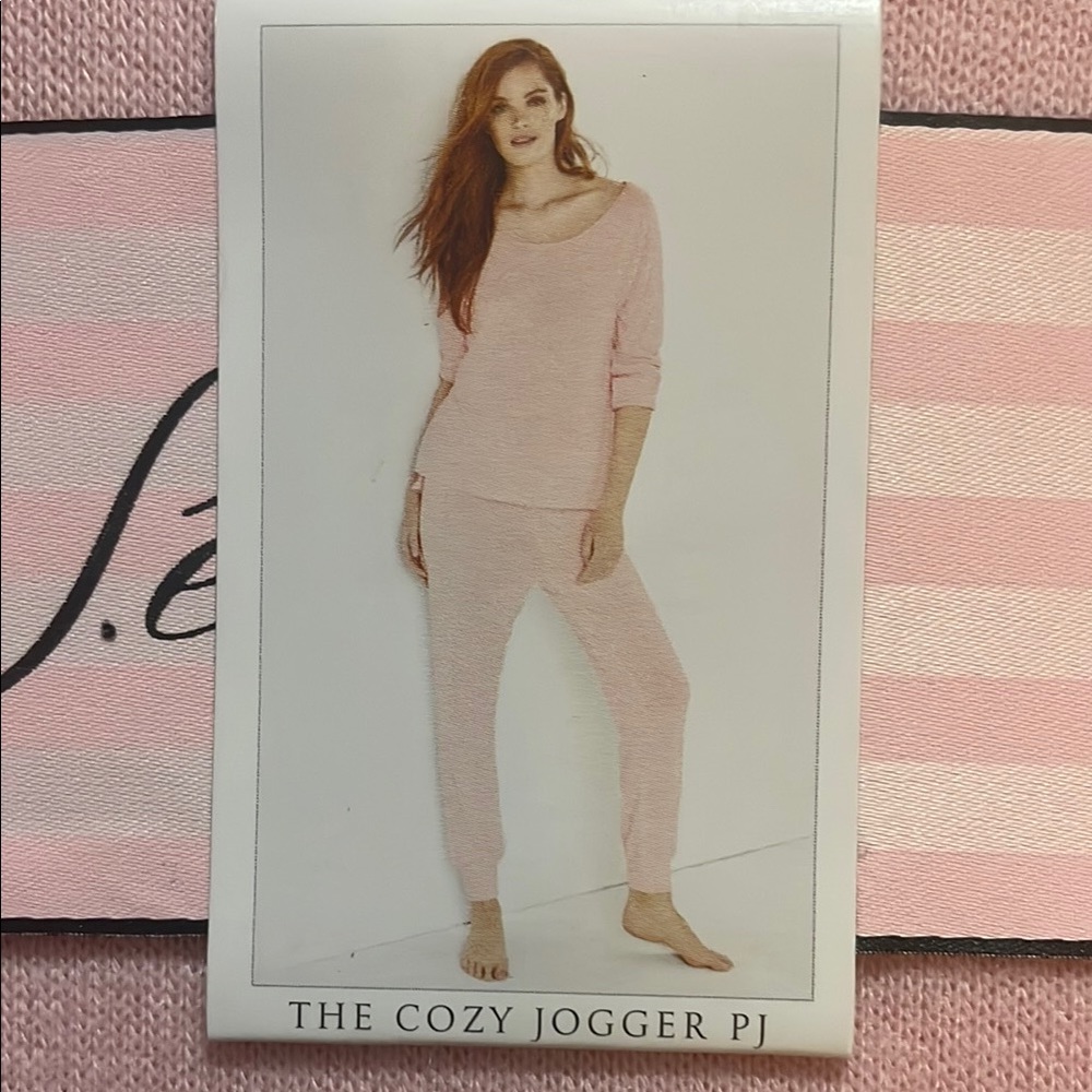 Victoria's Secret Pink Pajama Set Relaxed Fit “Cozy Jogger”